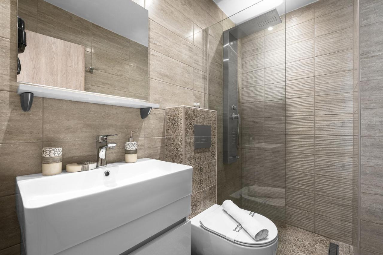 Lausanne, Nilie Hospitality Mgmt Thessaloníki Luaran gambar